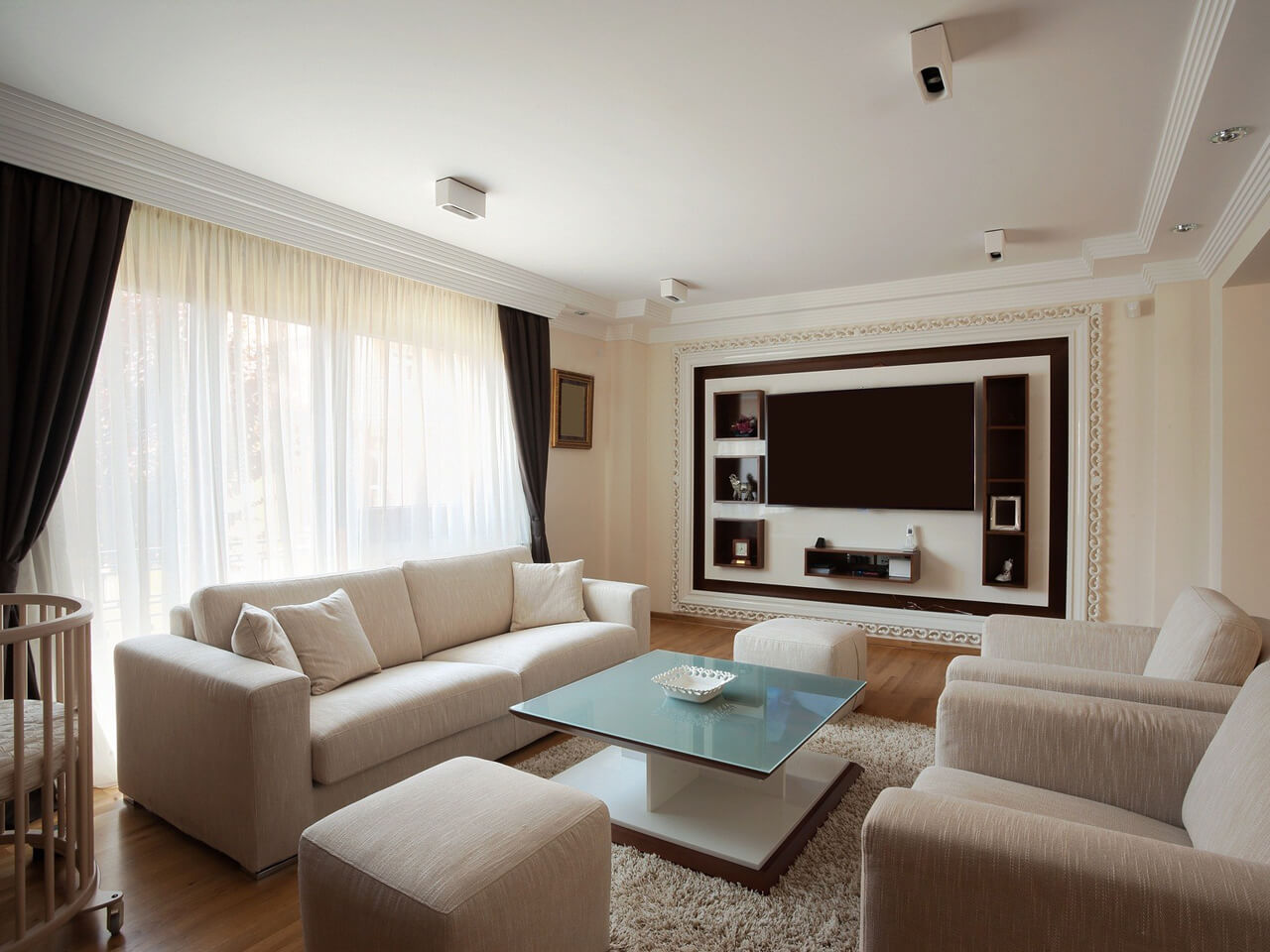 планировка большого зала в доме